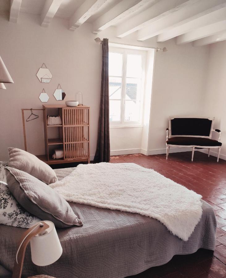 Bed and Breakfast L'Aubinoise Saint-Aubin-de-Luigne Екстер'єр фото